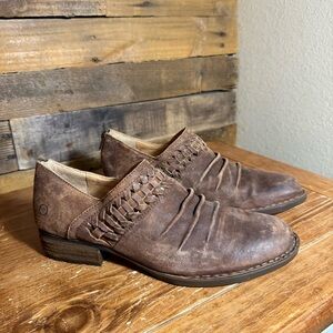 Born Katharina Distressed Brown Suede Ankle Back Zip Booties Womens 10 Leather